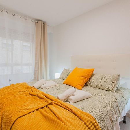 Menabrea Holiday House Near The Beach And Airport Санта Пола Экстерьер фото