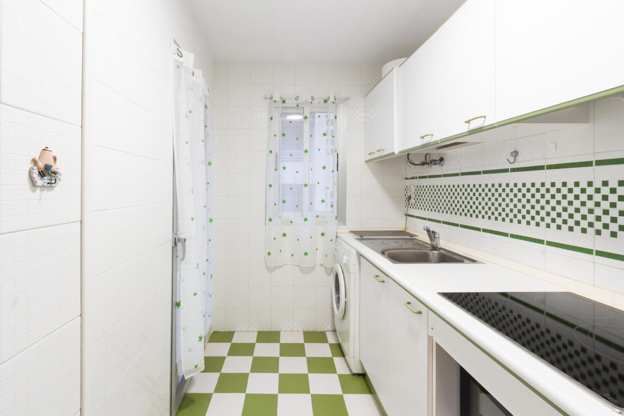 Menabrea Holiday House Near The Beach And Airport Санта Пола Экстерьер фото